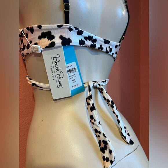 SKYLAR WRAP TOP.. - Picture 3 of 7